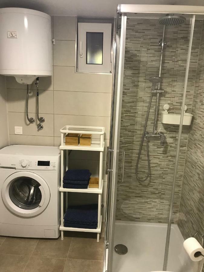 Studio Apartman Park Galerija Lejlighed Osijek Eksteriør billede